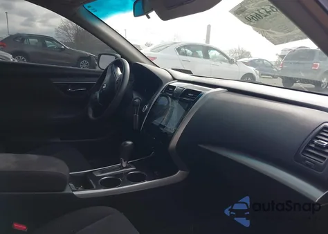 2013 Nissan Altima 2.5 S из США, поврежденный, VIN 1N4AL3AP8DN586857